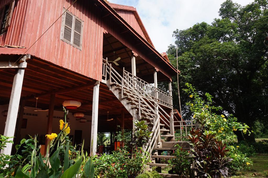 קראטייה Arun Mekong Guesthouse מראה חיצוני תמונה
