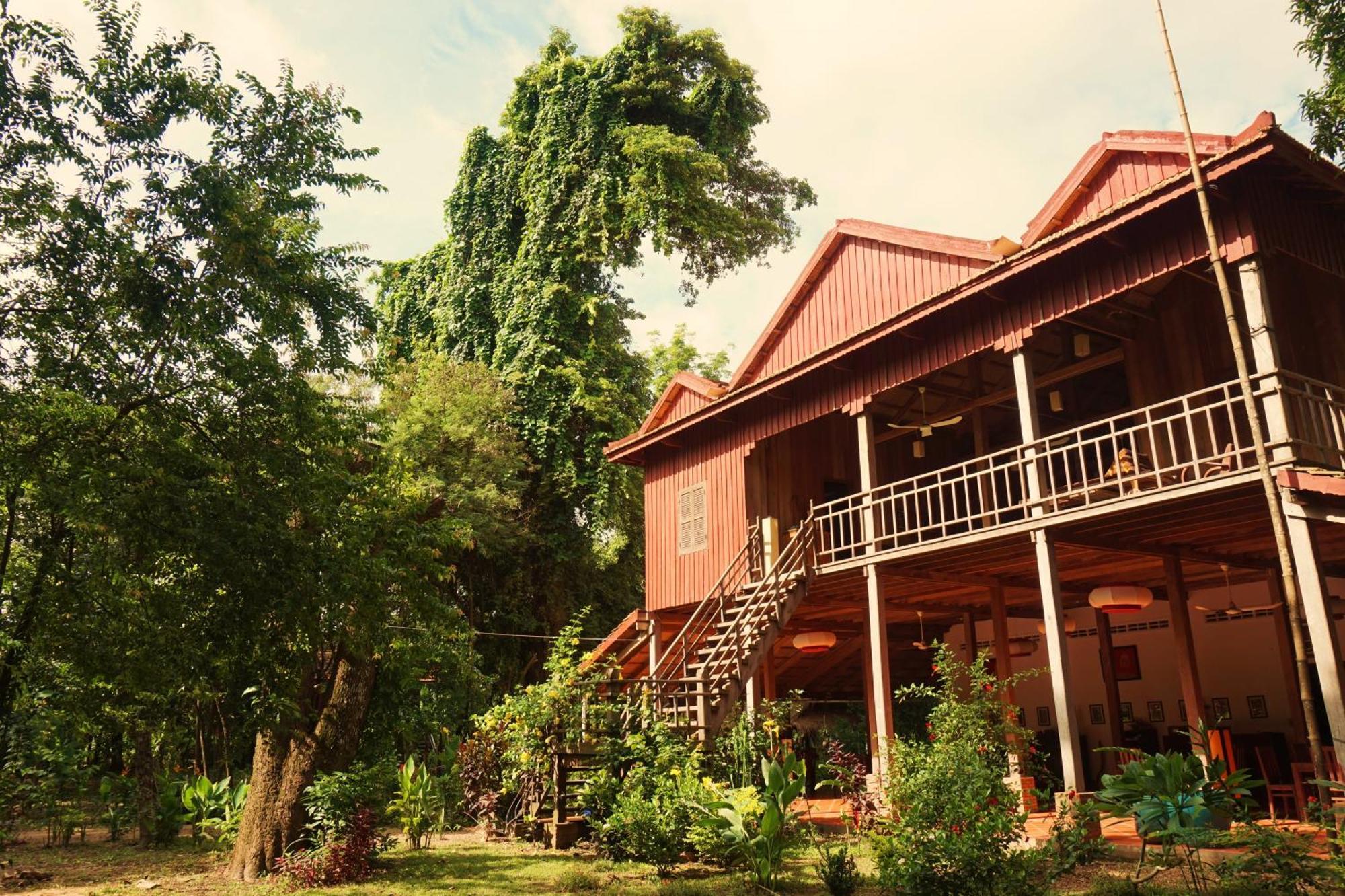 קראטייה Arun Mekong Guesthouse חדר תמונה