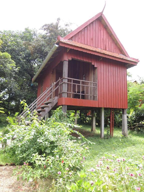 קראטייה Arun Mekong Guesthouse חדר תמונה
